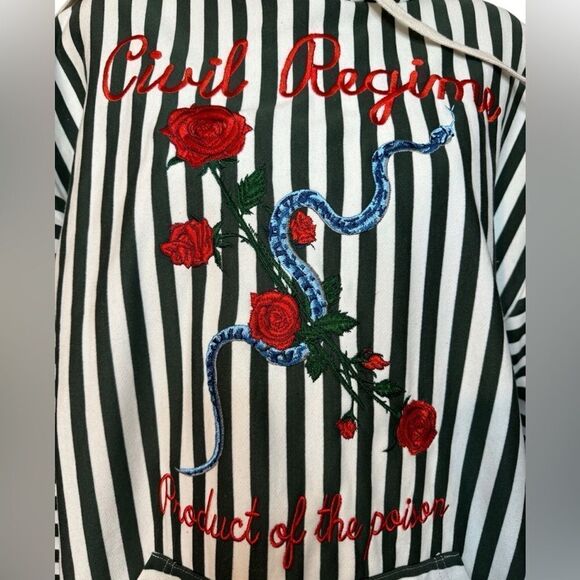 Civil Regime Embroidered Tunic Length Hooded Pullover - Picture 2 of 8